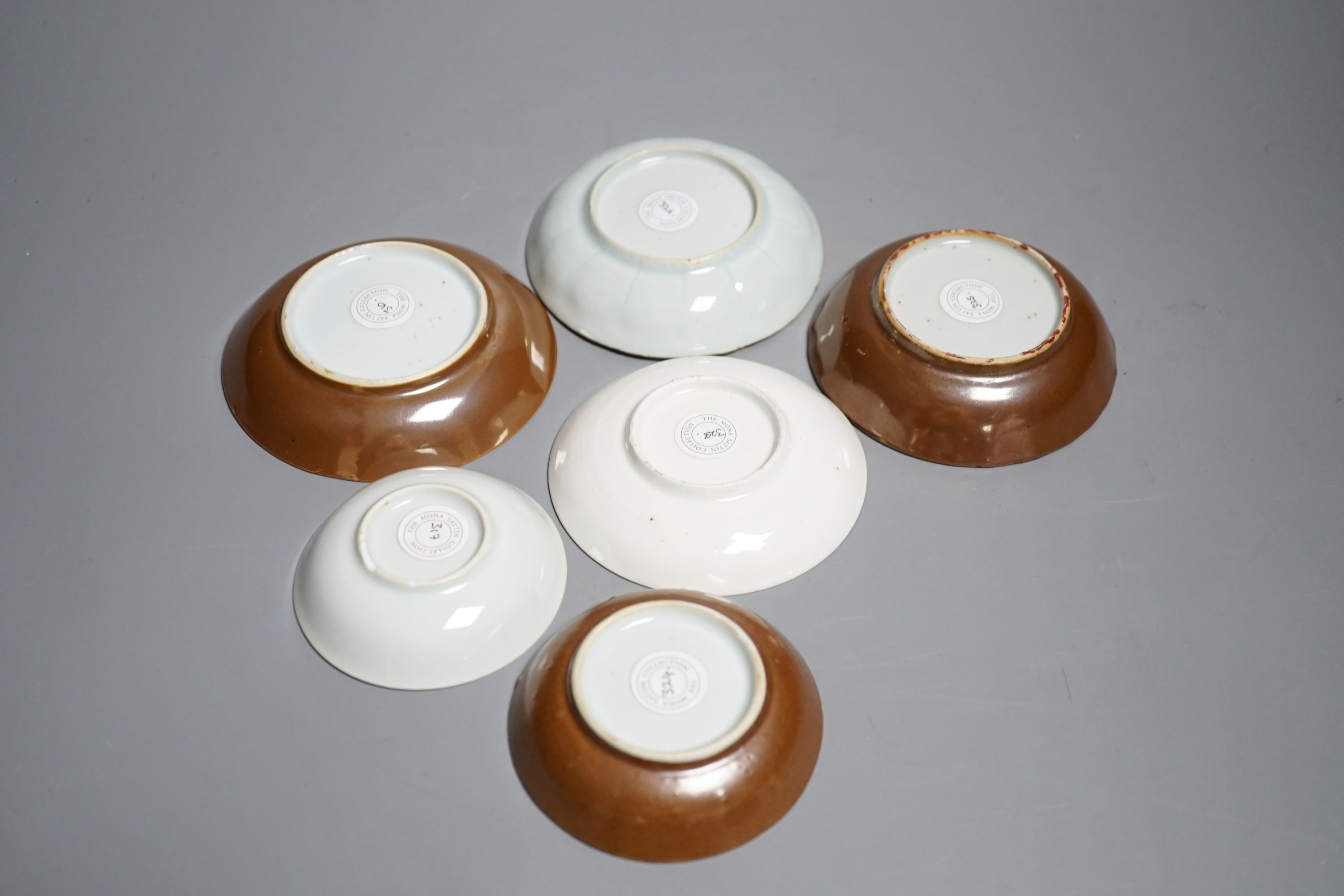 Six Chinese export porcelain teabowls and saucers, Kangxi to early Qianlong period. Provenance - Mona Sattin collection of miniature cups and saucers, collection no.s 310, 317, 324-326 and 328.